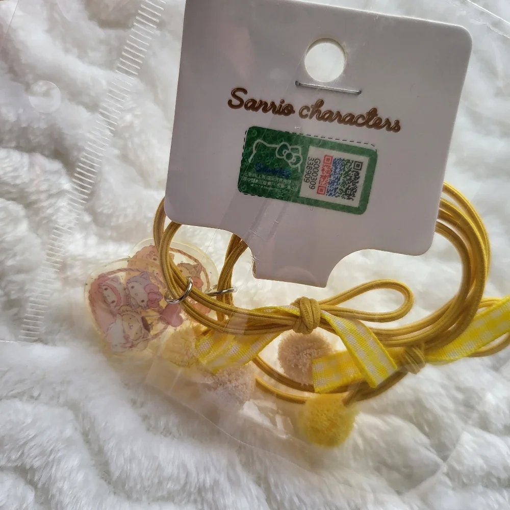 Sanrio Family Hair Tie - Yellow